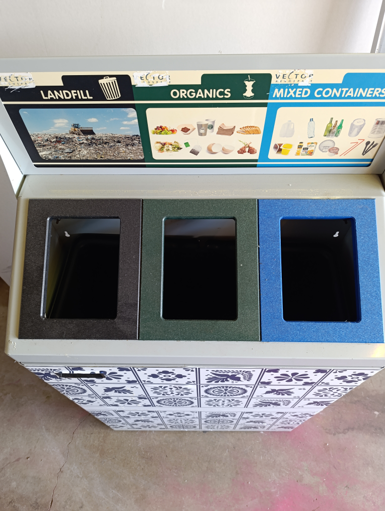 Vector Recycling Station - photo 2