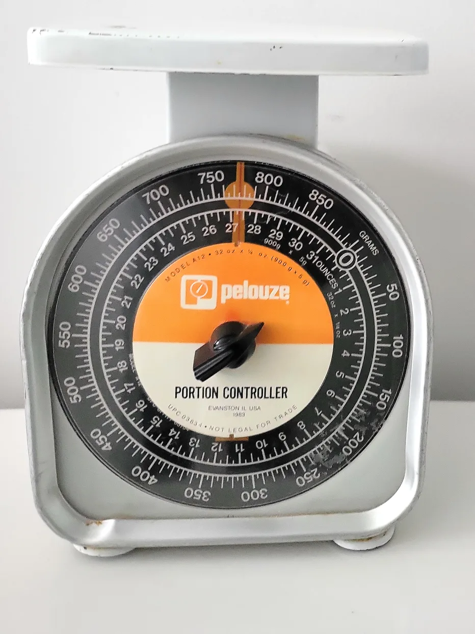 Pelouze Portion Controller Kitchen Scale image indicator(2)