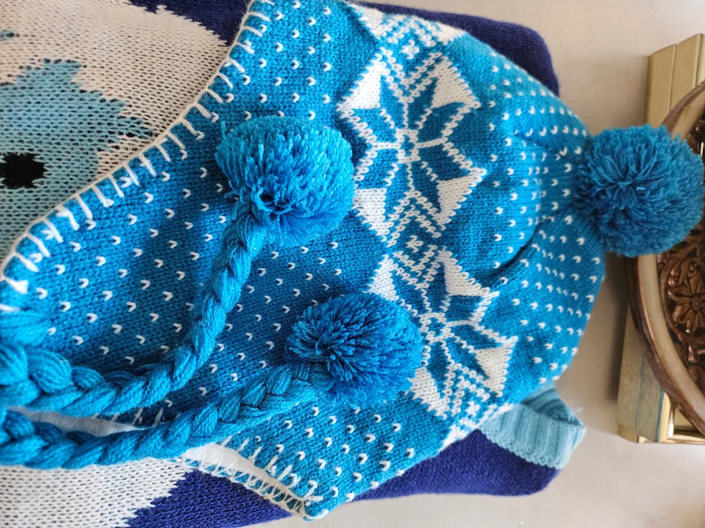 Christmas in July Yeti to Party Sweater & Hat Set image indicator(2)