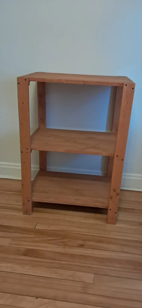 Wooden 3-Tier Shelf thumbnail
