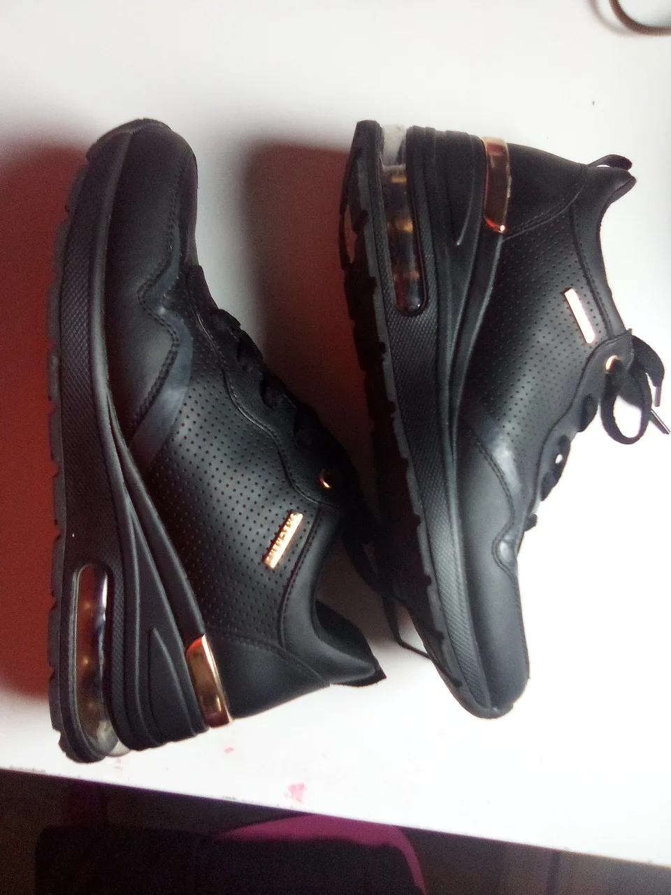 Skechers Black Sneakers thumbnail