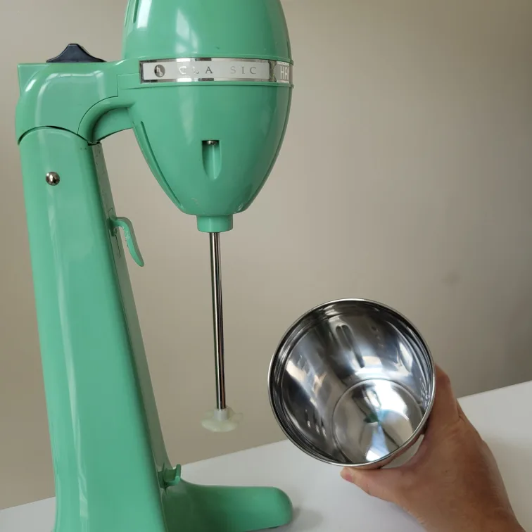 Hamilton Beach 2 Speeds Drinks Mixer image indicator(5)