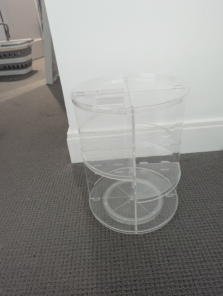 Rotating Makeup Organizer - photo 2