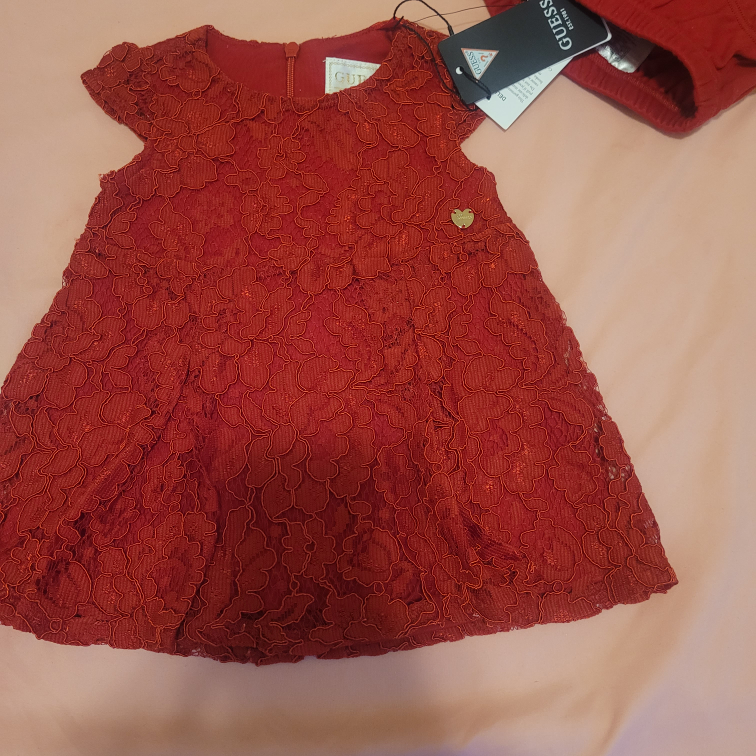 New GUESS 2PC Set Dress - Size 3/6M - photo 2