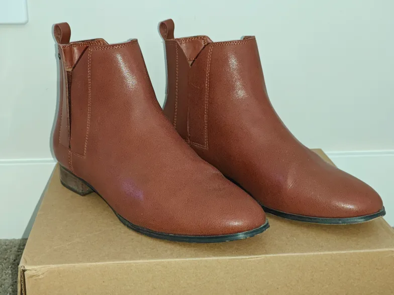 Matt & Nat Newman Vegan Ankle Boots - Brown - Size 38 (US 7) thumbnail