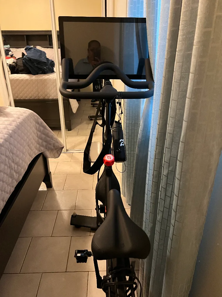Peloton Exercise Bike image indicator(4)
