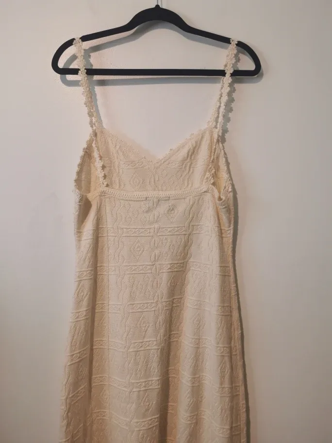 sunflower valley large cotton cream maxi dress image indicator(7)