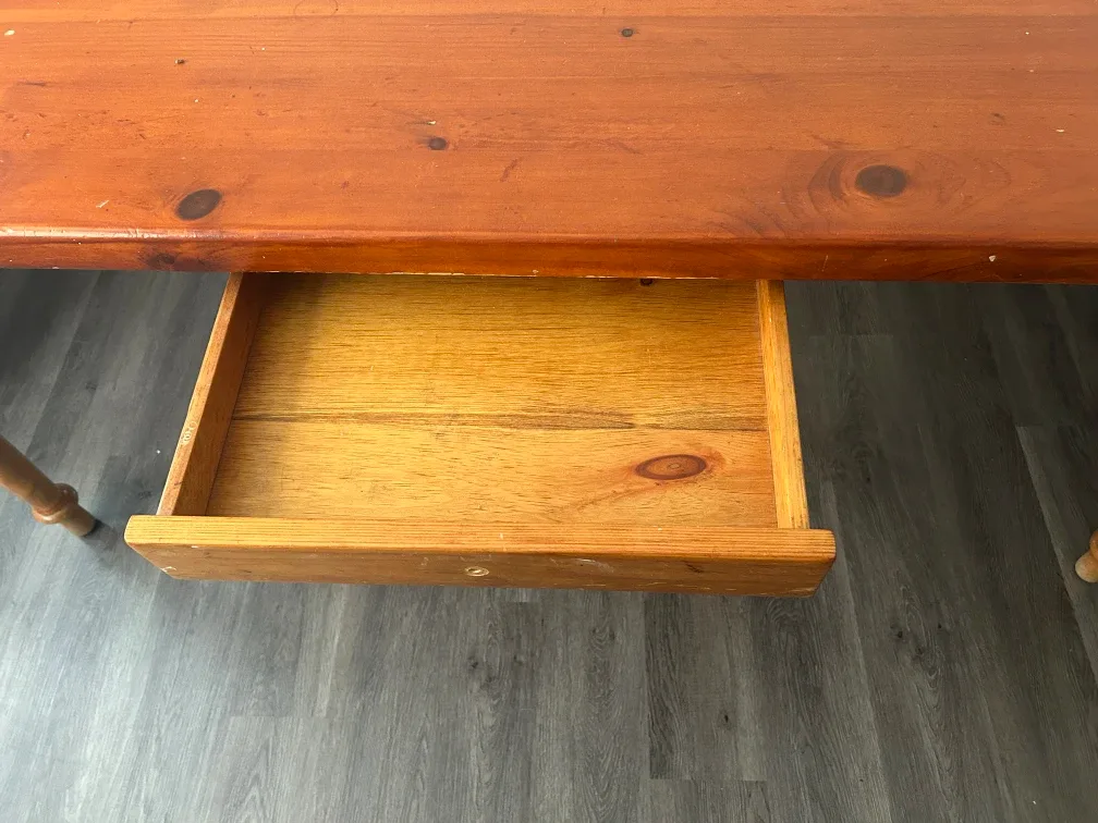 Wooden Dining Table image indicator(3)