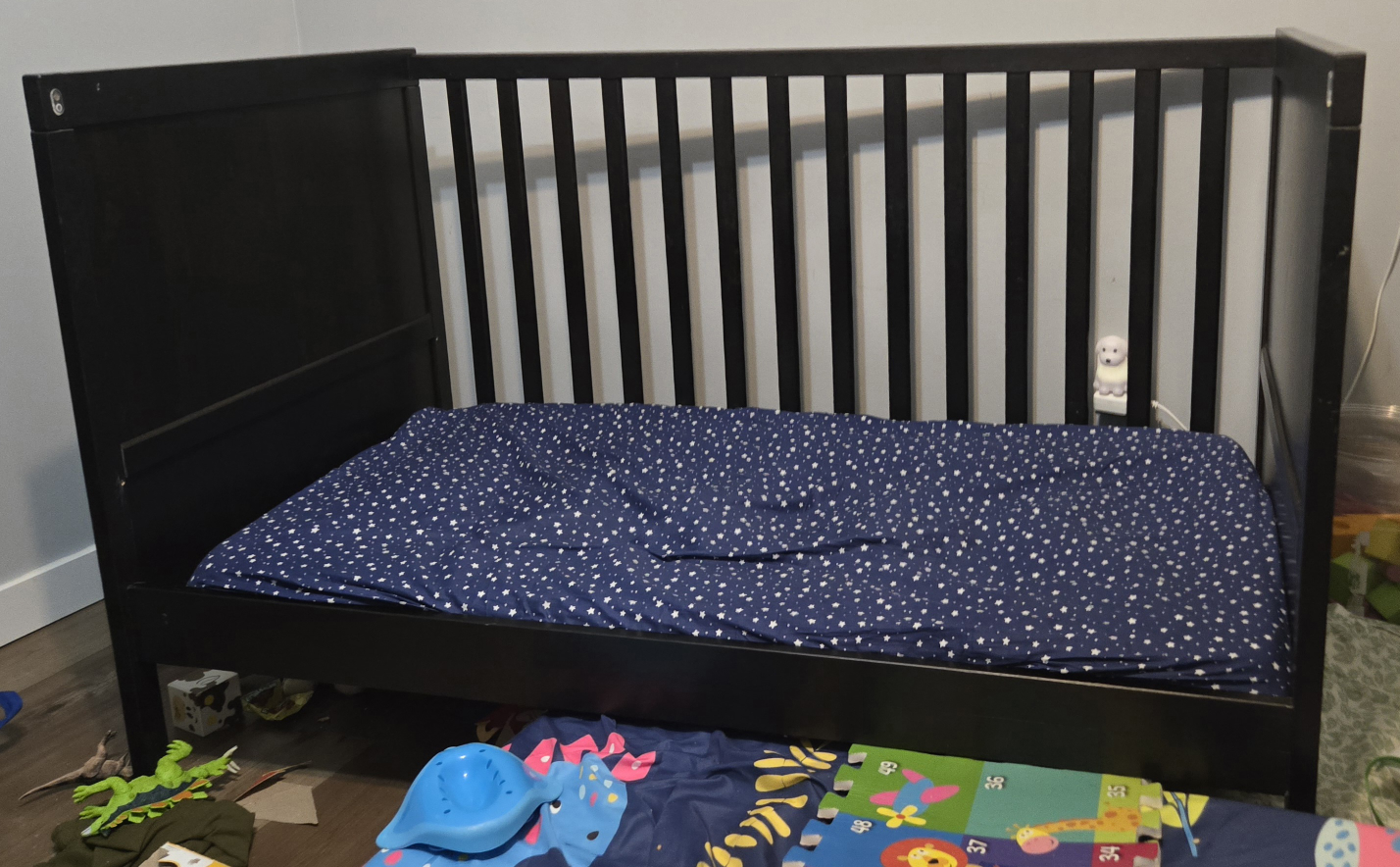 Black Crib