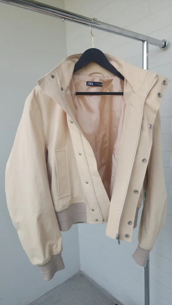Beige Bomber Jacket image indicator(5)