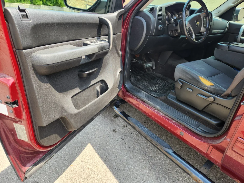 2009 Chevy Silverado 1500 LT image indicator(7)