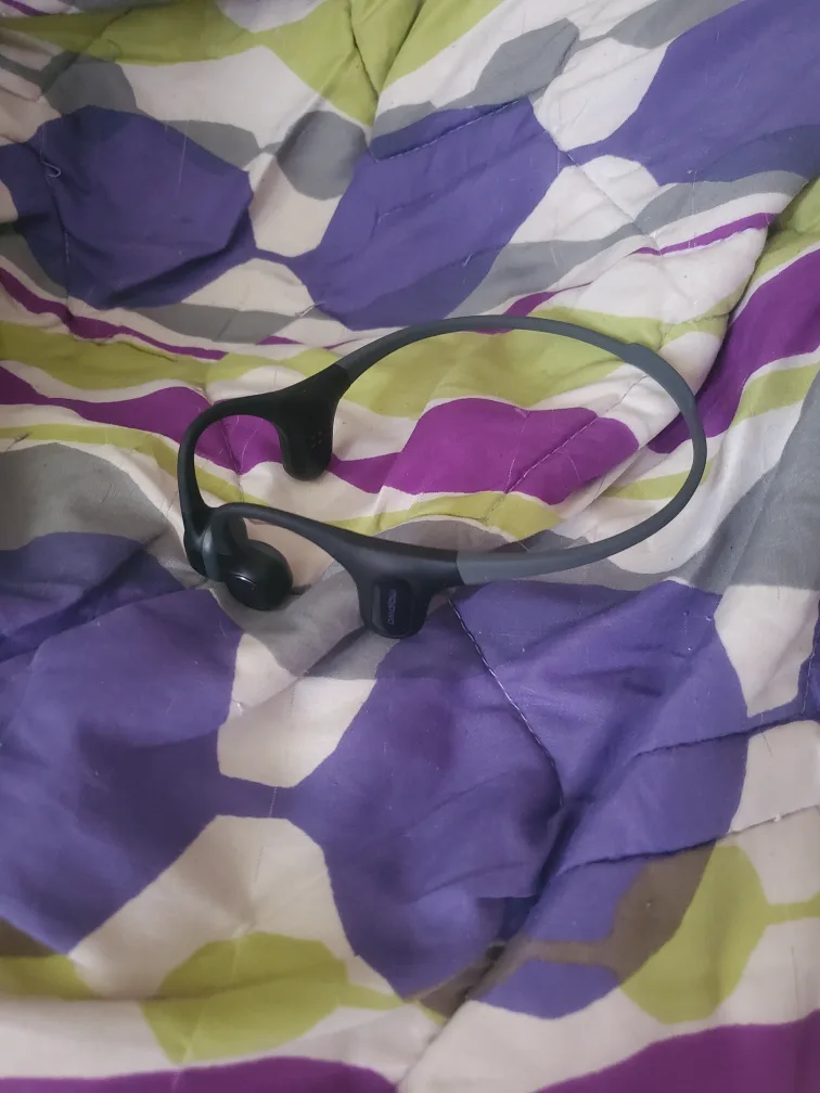 Run Plus Bone Conduction Headphones image indicator(3)