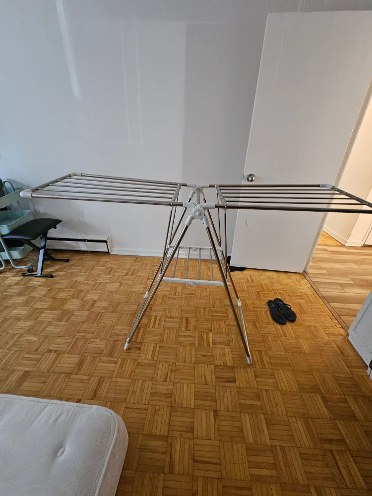 Folding Clothes Drying Rack thumbnail