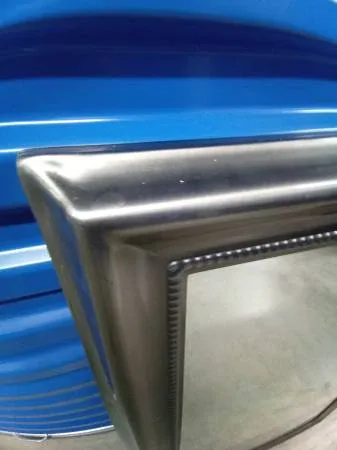 Framed Wall Mirror image indicator(2)