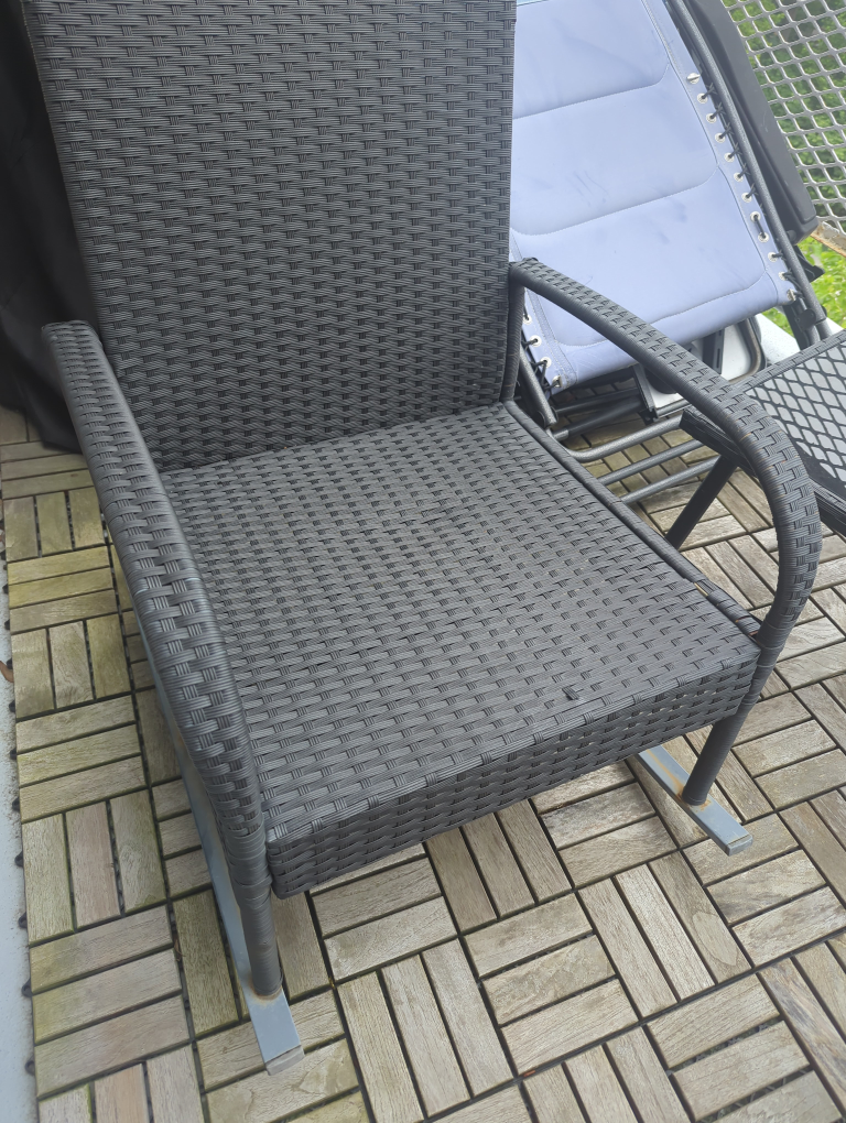 Wicker Outdoor Furniture Set 2 Chairs + Small Table - photo 2