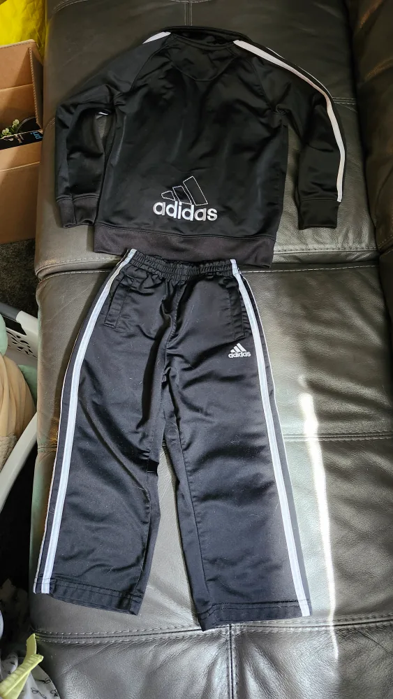 Adidas Tracksuit - Size 3T thumbnail