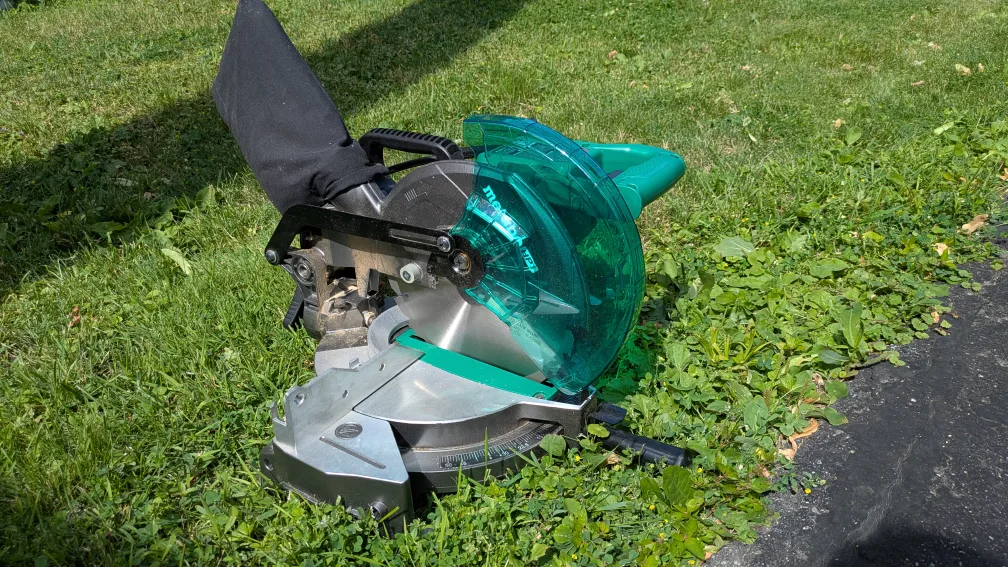 Metabo HPT C10FCG Compound Miter Saw thumbnail