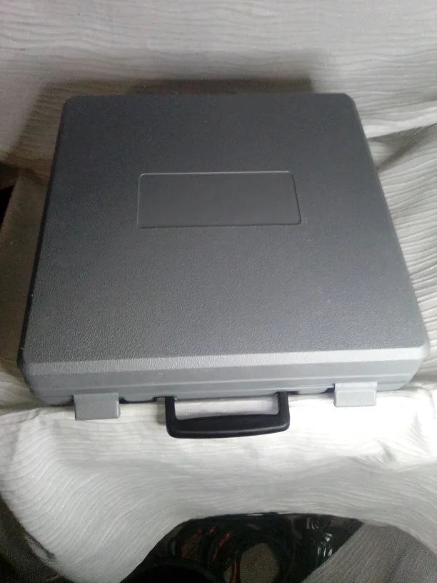 Drilling Tool Kit with Carrying Case image indicator(2)