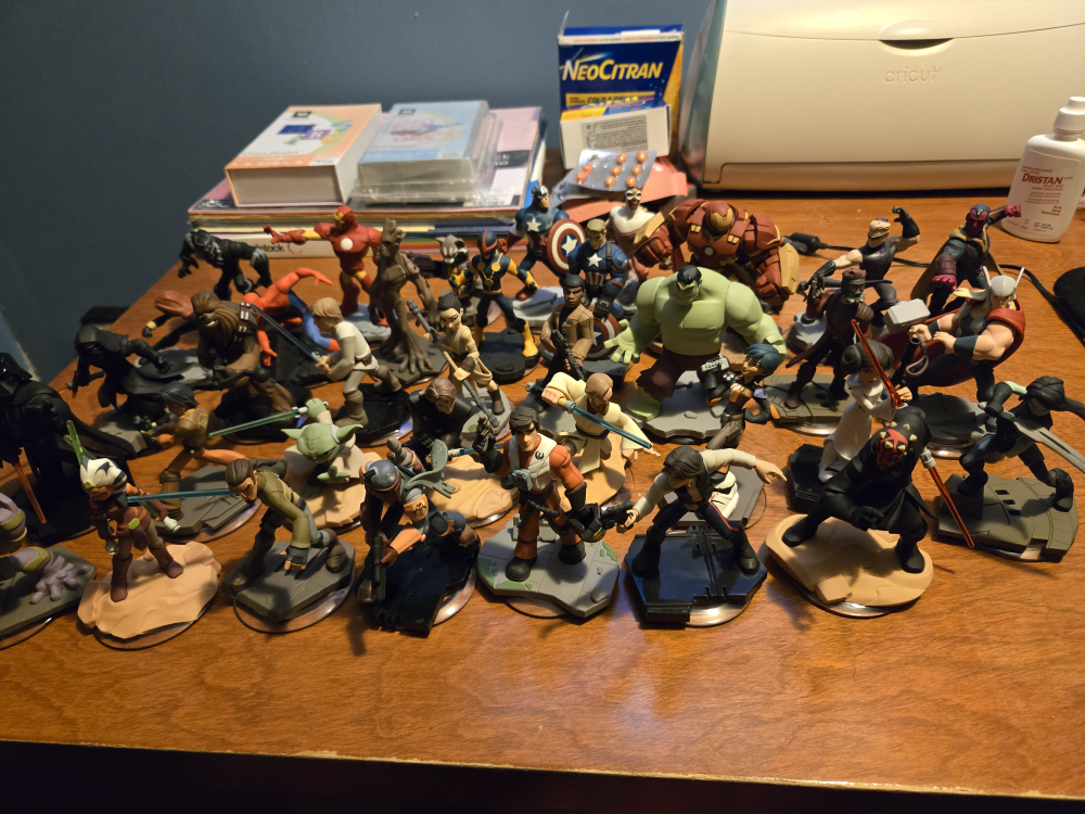 Disney Infinity figures Star Wars and Marvel - photo 2
