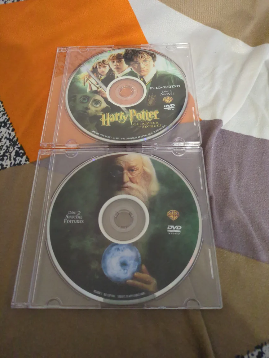 Harry Potter and the Chamber of Secrets DVD thumbnail
