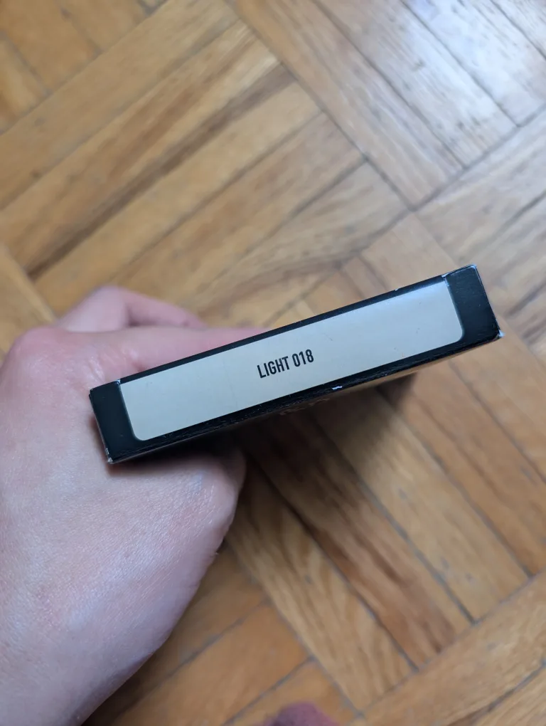 NEW- KVD Good Apple Foundation Balm Light 018 image indicator(2)