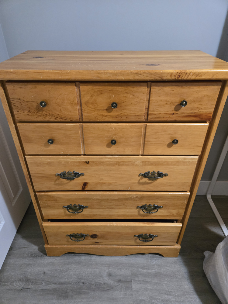 Wooden Dresser - 7 Drawers - photo 3
