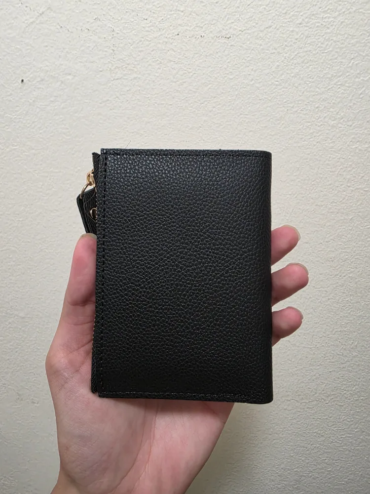 Black Wallet with Cherry Design image indicator(3)