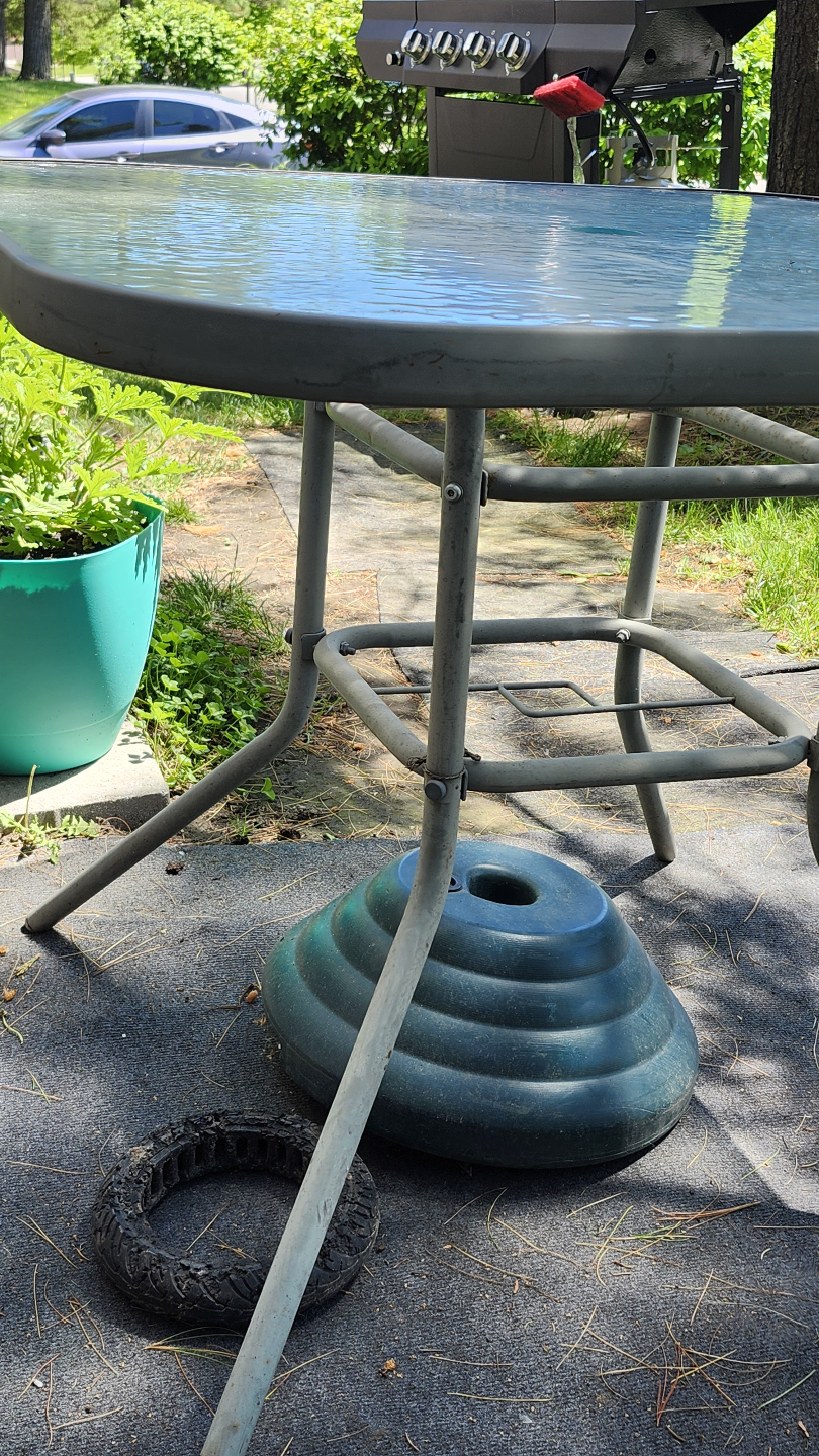 Outdoor Glass Top Table - photo 2
