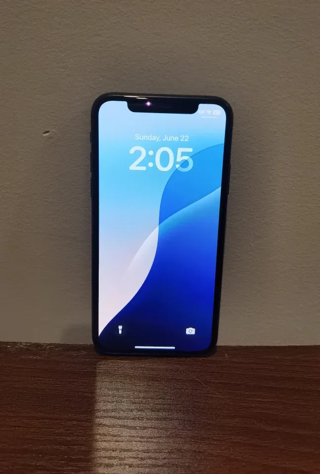 iPhone XS 64GB- Space Grey thumbnail