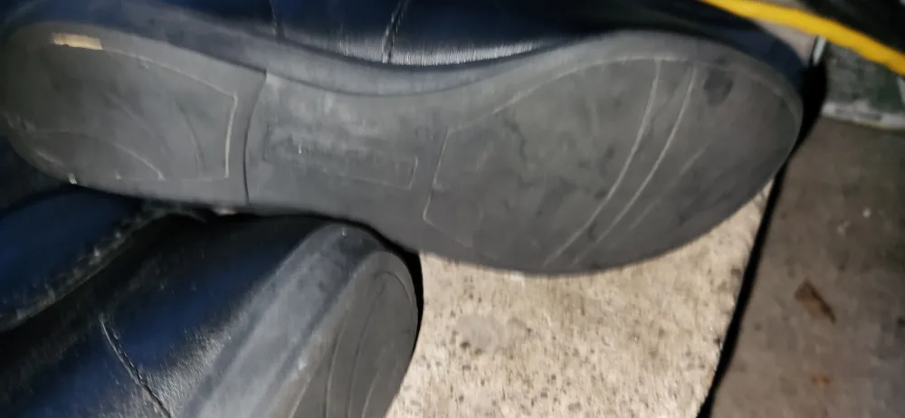 Used Pair of Black Boots🥕 thumbnail