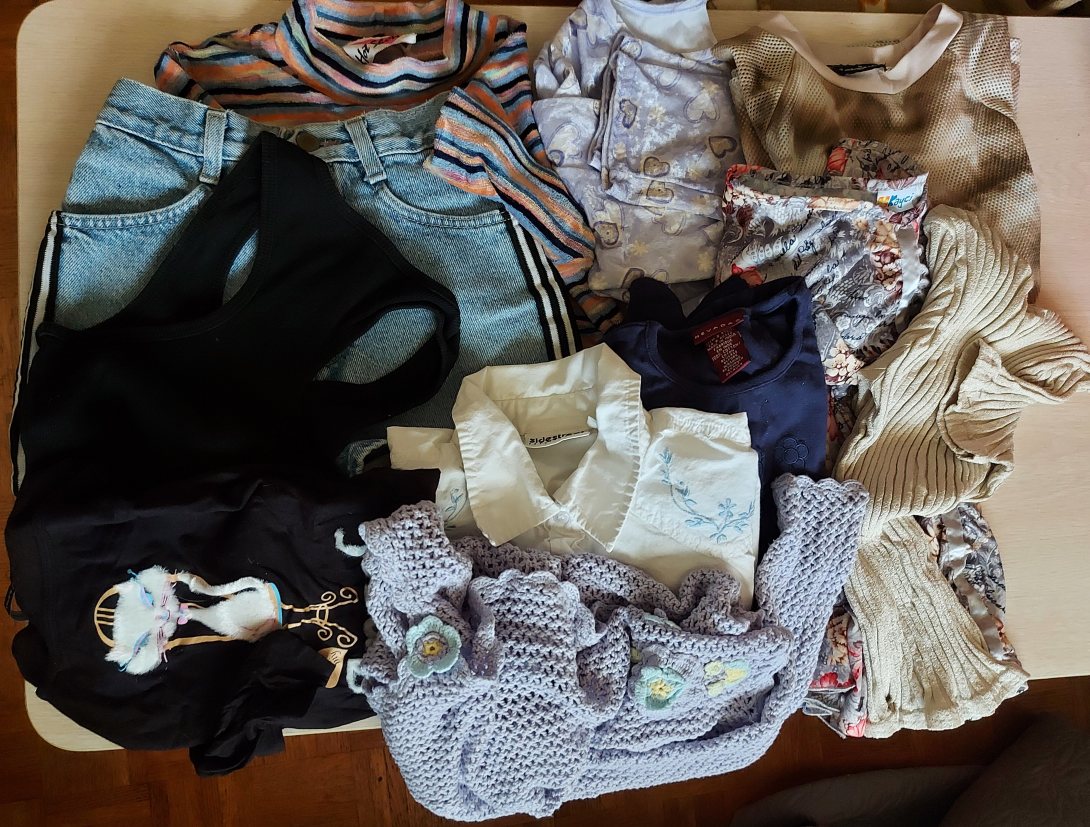 GIRLS SIZE 8-10 clothing