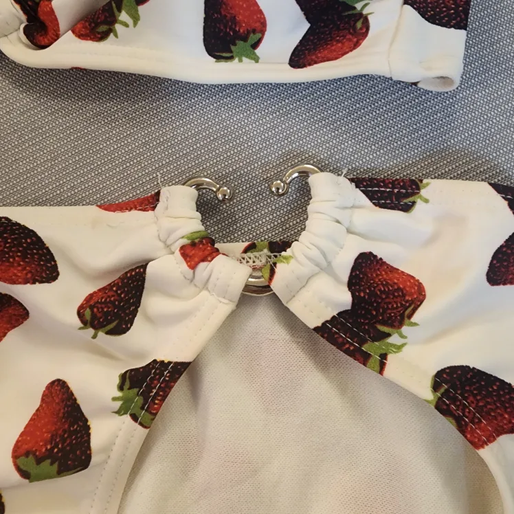 Unique Strawberry Print Bikini image indicator(2)