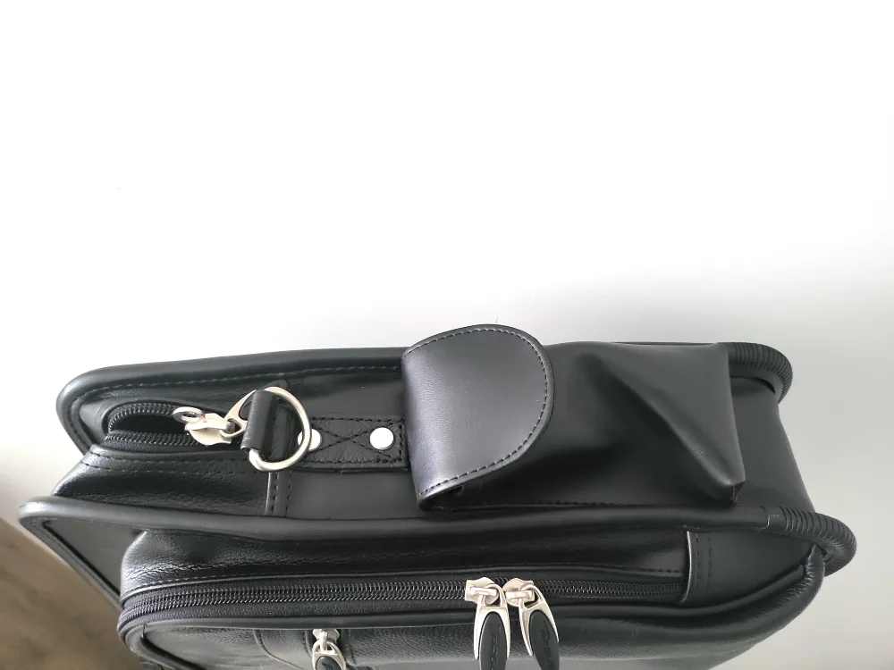 Targus Black Leather laptop Bag image indicator(2)