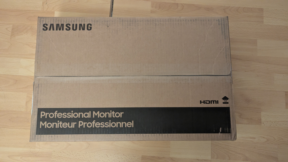 Samsung 24 inch IPS Professional Monitor - photo 2