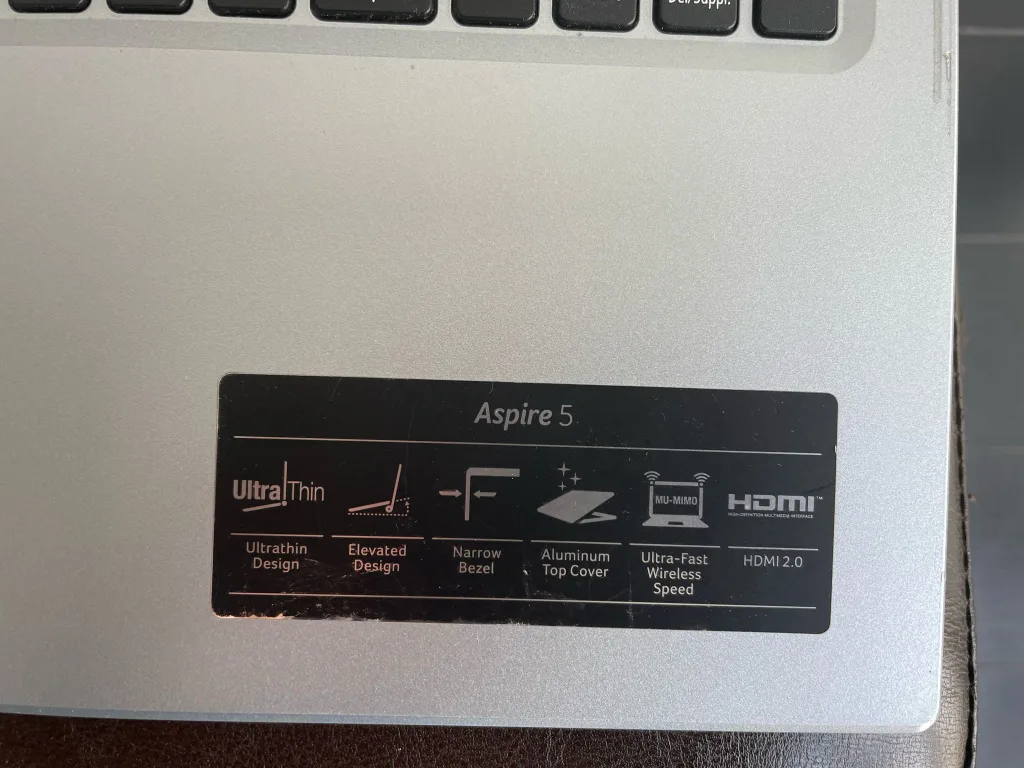 Like New Acer Aspire 5 Laptop with i5 11th Gen Processor image indicator(2)