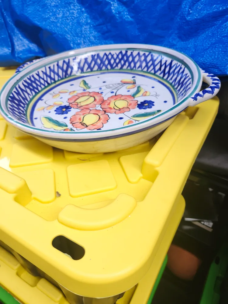 Floral Patterned Serving Dish image indicator(2)