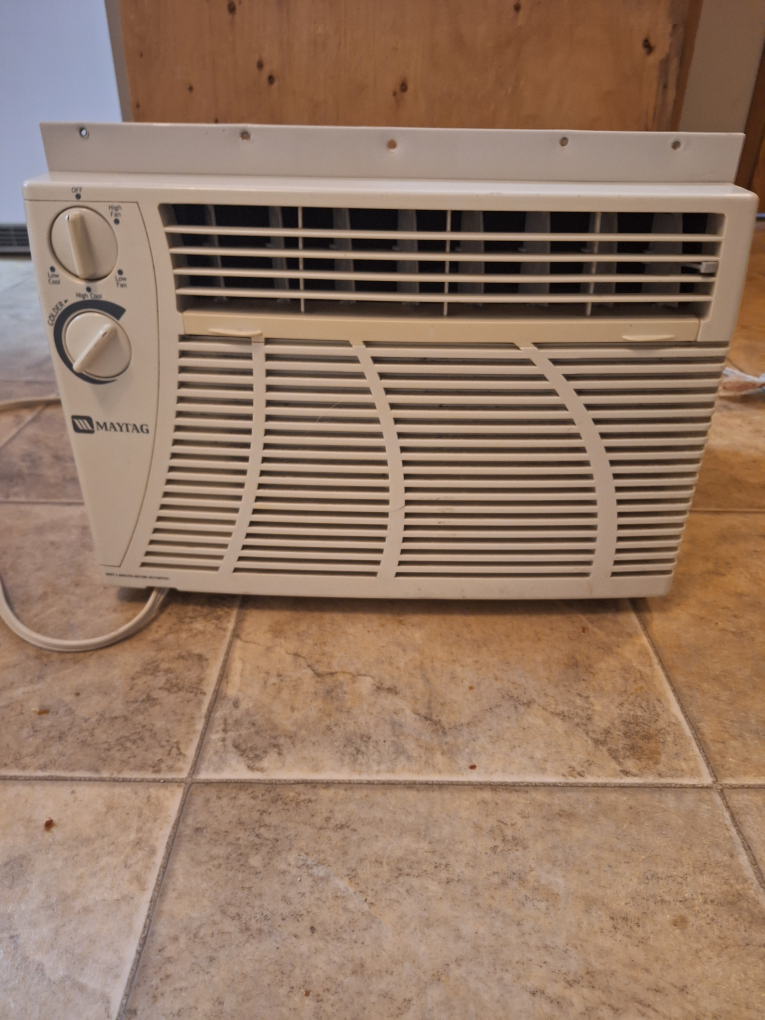 Maytag Window Air Conditioner In Leduc