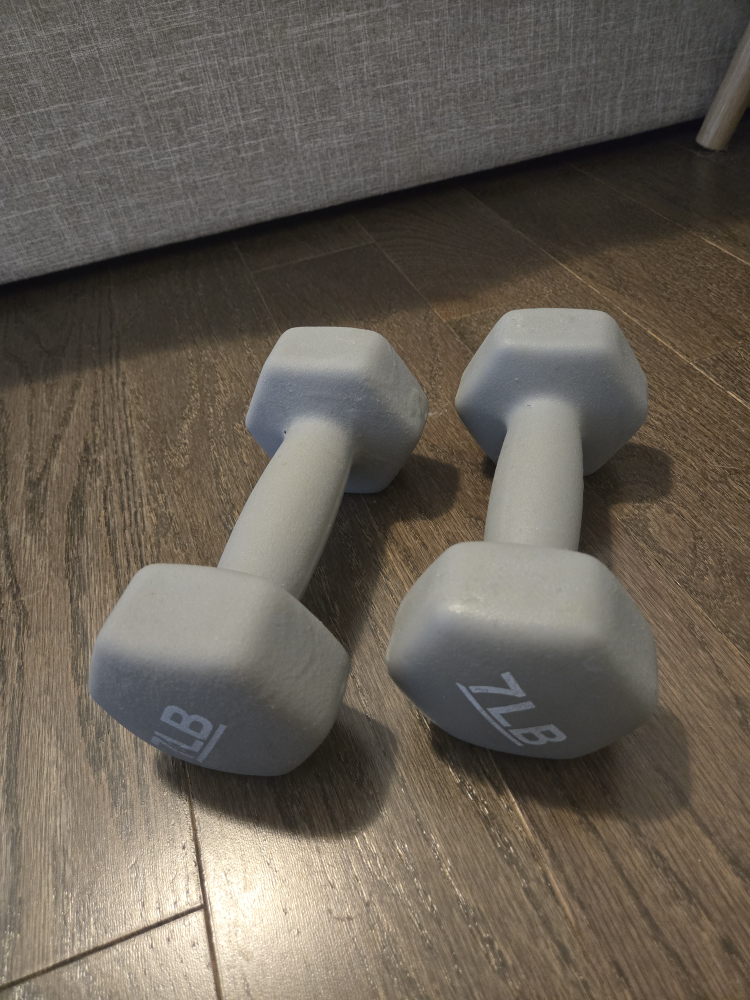 Set of weights (7lbs)