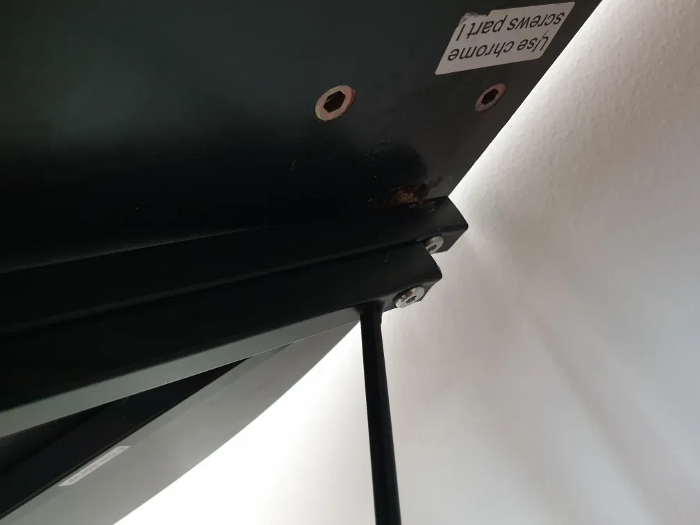 Black L-Shaped Desk with Keyboard Tray image indicator(4)