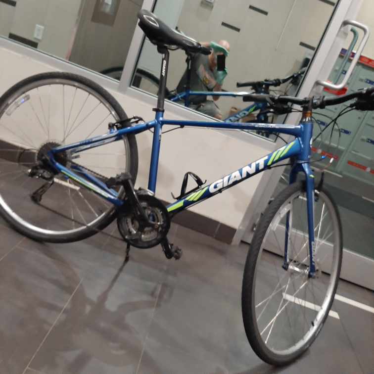 Giant Escape Road Bicycle 🚲 that sails ⛵ - photo 4