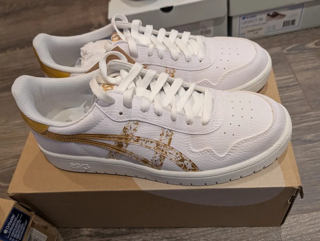 BNIB, Asics Japan S Sneakers, size 8 and 9 womens image indicator(2)