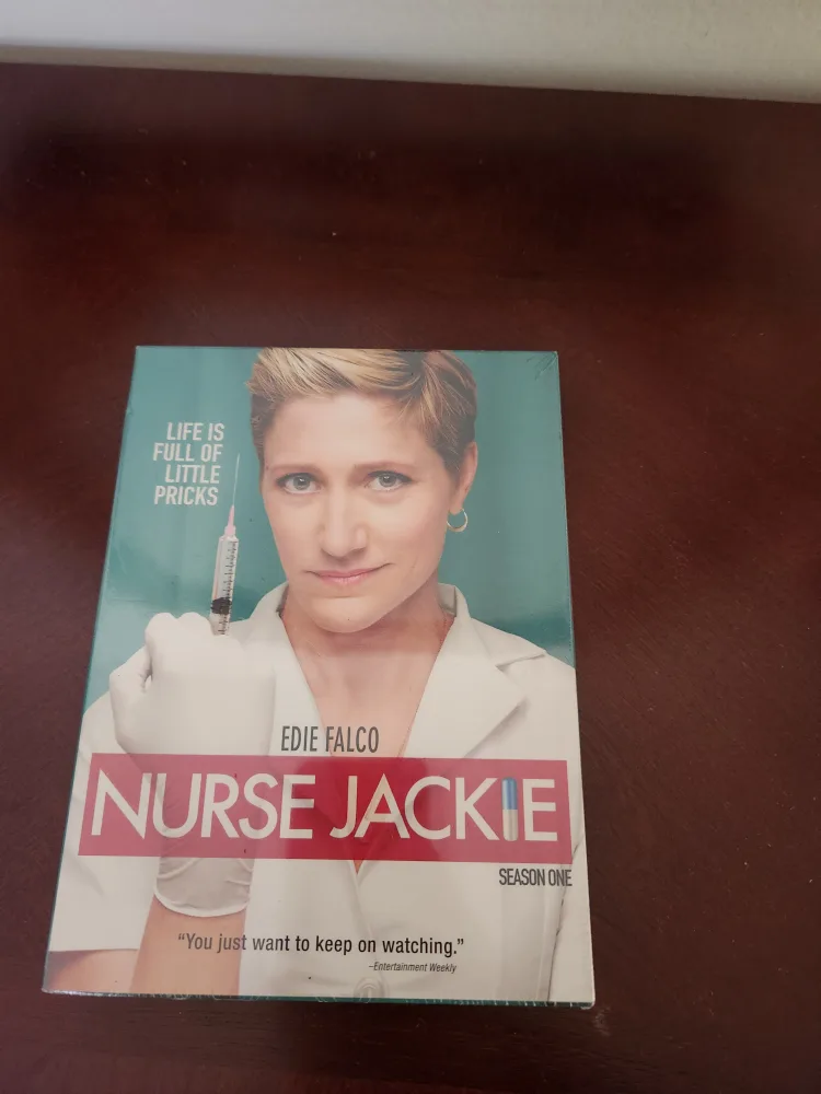 Nurse Jackie Season One DVD 🥕 thumbnail