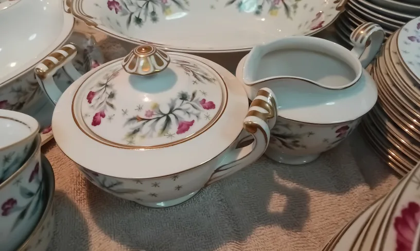 Stunning Set of China for 12 Persons image indicator(7)