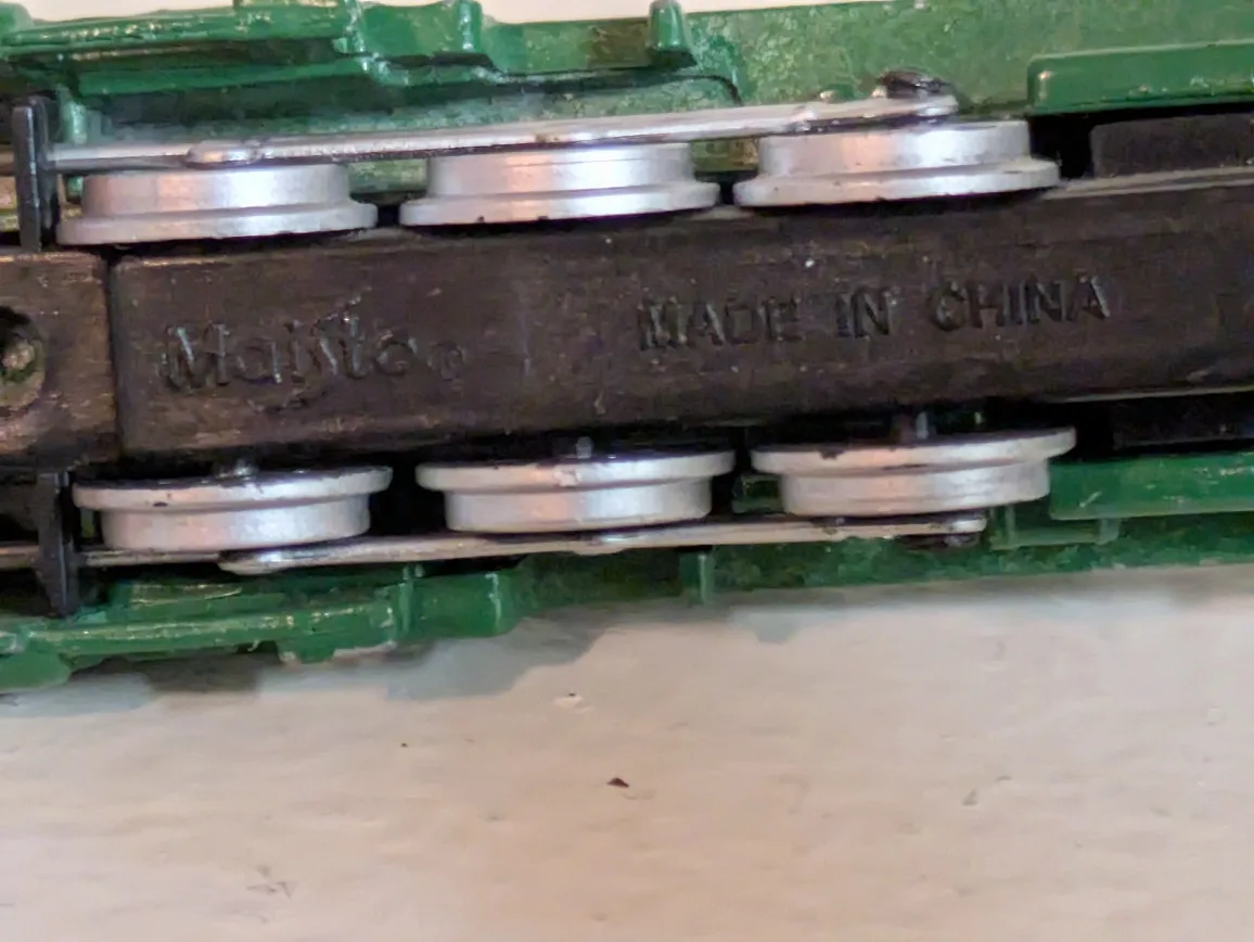 Maisto Green Train and Car image indicator(5)