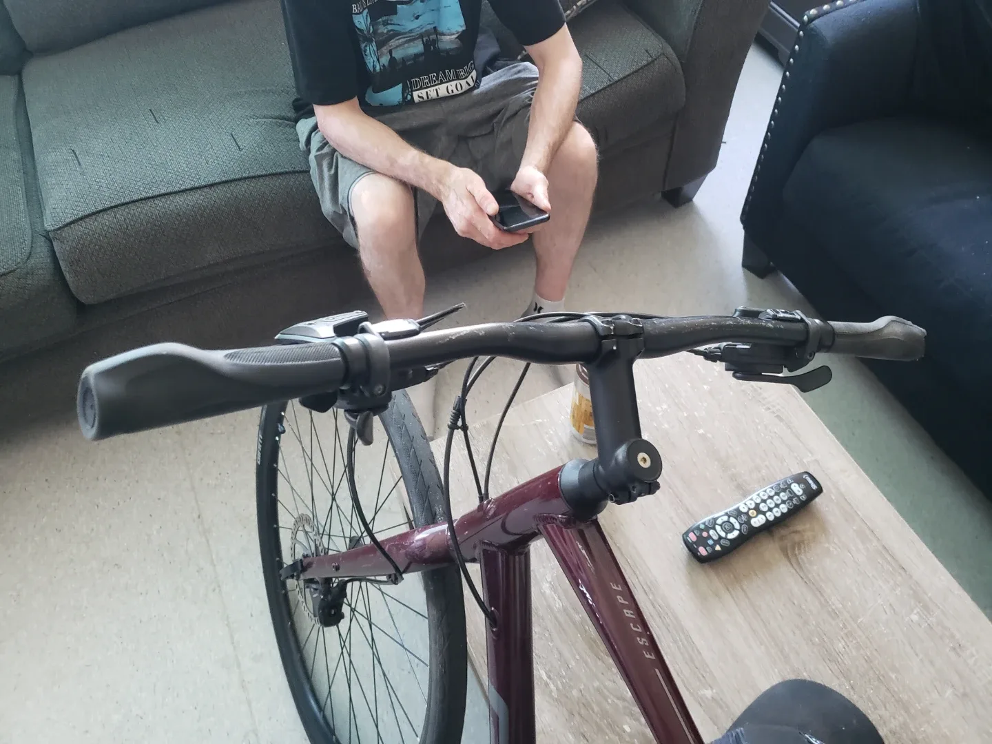 Giant Escape 2 XL Hybrid Bike image indicator(3)