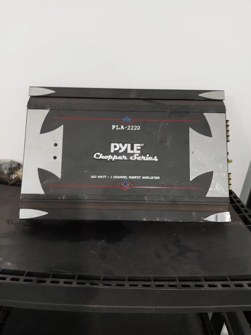 2400 Watt 2 Channel MOSFET Amplifier thumbnail