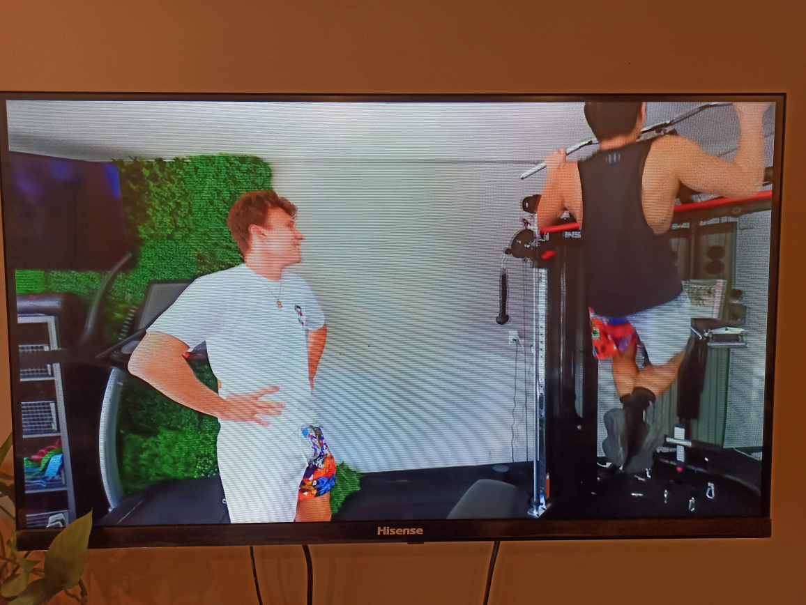 Hisense 32" A4 Series Smart TV - New in Box