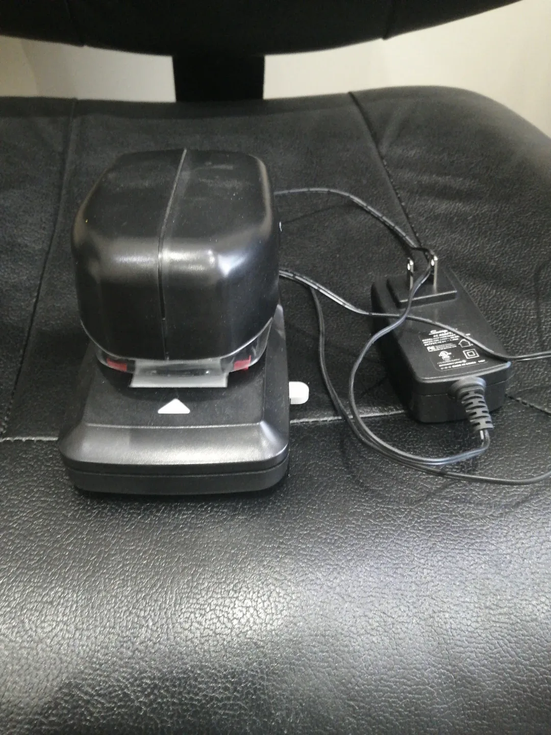 Electric Stapler thumbnail