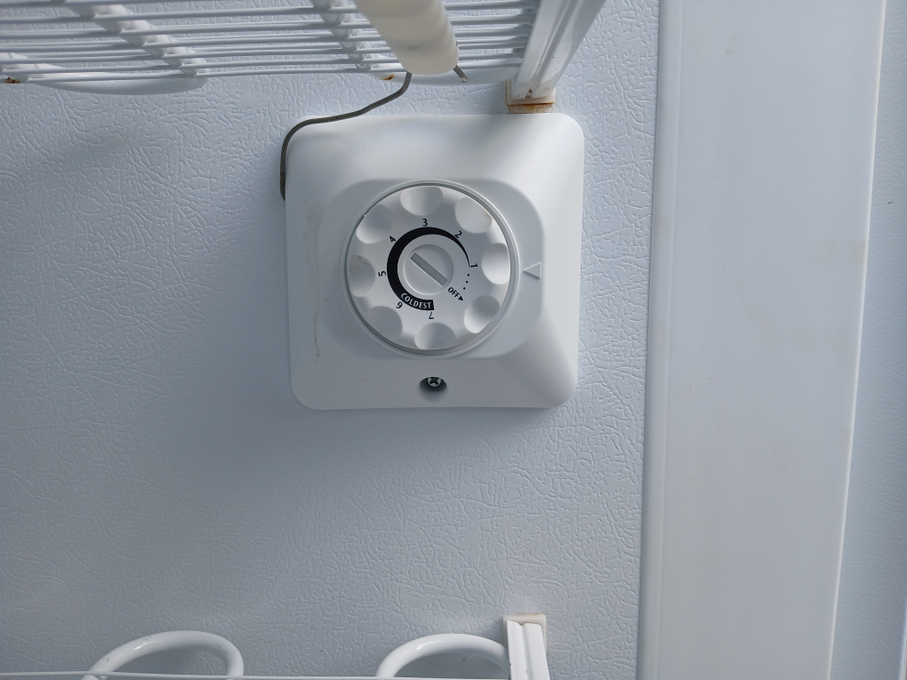 Upright Deep Freezer - photo 5