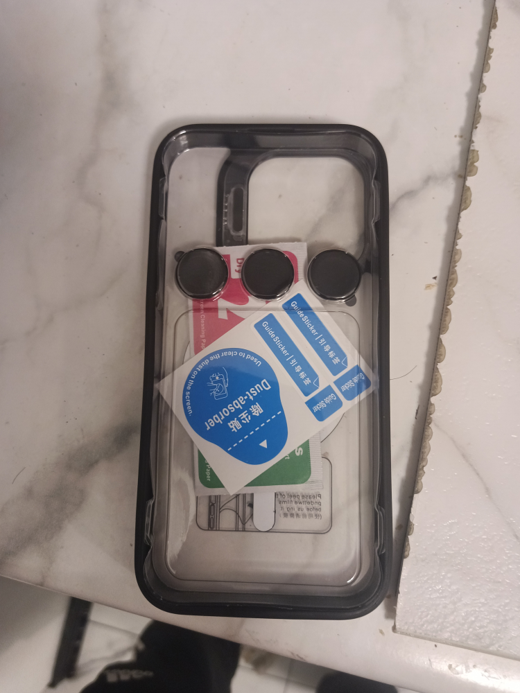 iPhone 15 128GB + case - photo 3